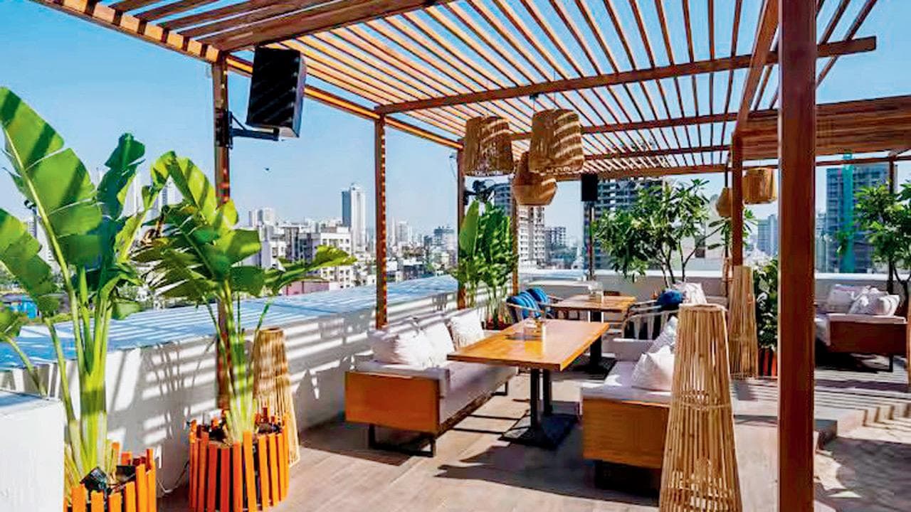Enjoy the winter breeze by enjoying meals at these restaurants in Mumbai